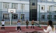 Altınözü’nde ücretsiz tenis kursu açıldı