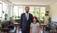 Yayladağı’nda bursluluk sınavında tam puan alan öğrenci ödüllendirildi