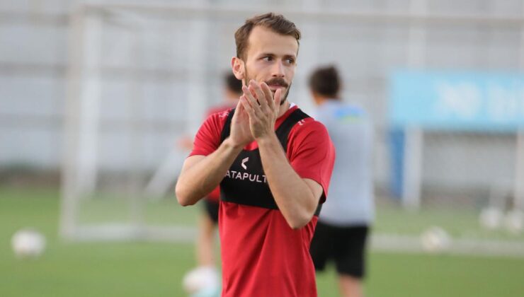 Abdulkadir Parmak: Hedefimiz yeniden Süper Lig