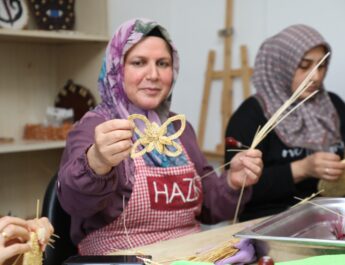 Altınözü’nde kadın ve gençlere yönelik anlamlı girişim