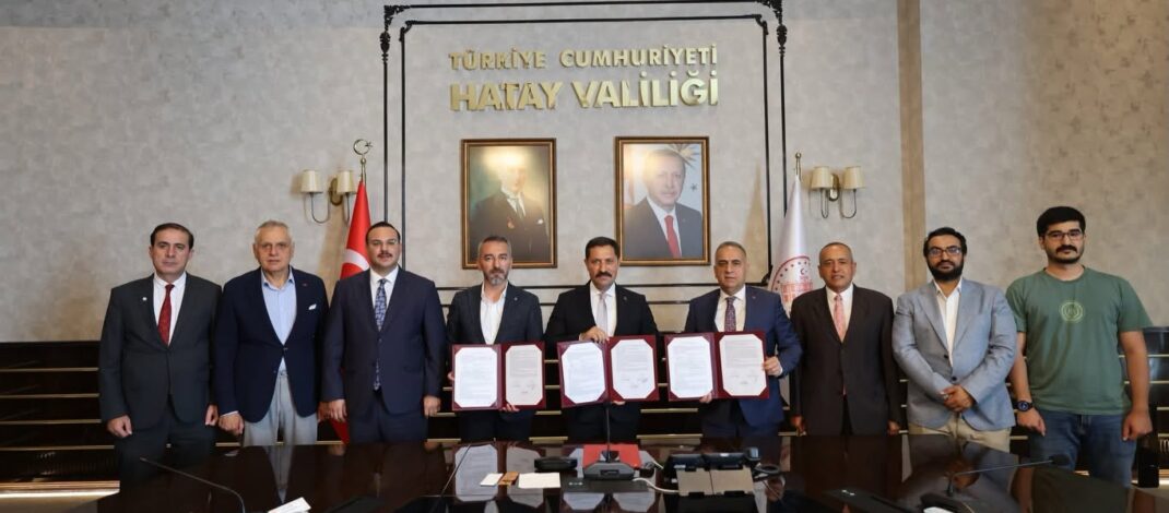 Altınözü’ndeki 891 milyon TL’lik dev yatırımın altyapı sözleşmesi imzalandı