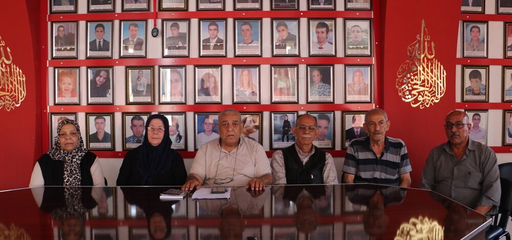Reyhanlı’daki terör saldırısında yakınlarını kaybedenler sanıklara verilen cezadan memnun