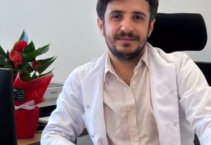 Altınözü Devlet Hastanesi’nde KBB Uzmanı Dr. Tarkan Şen göreve başladı