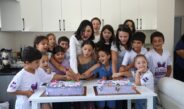 Ülkem Okuyor Derneğince yaptırılan ev, depremzede aileye verildi