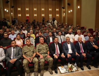Hatay’da “İrade Bizim, Zafer Bizim Konferansı” düzenlendi