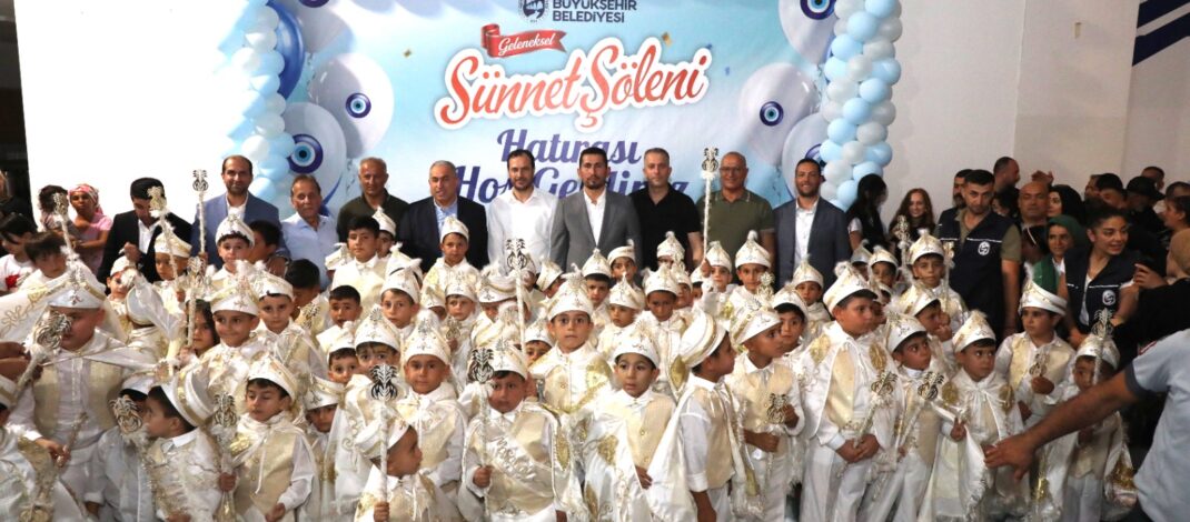15 ilçeden 176 çocuk Altınözü’nde sünnet oldu